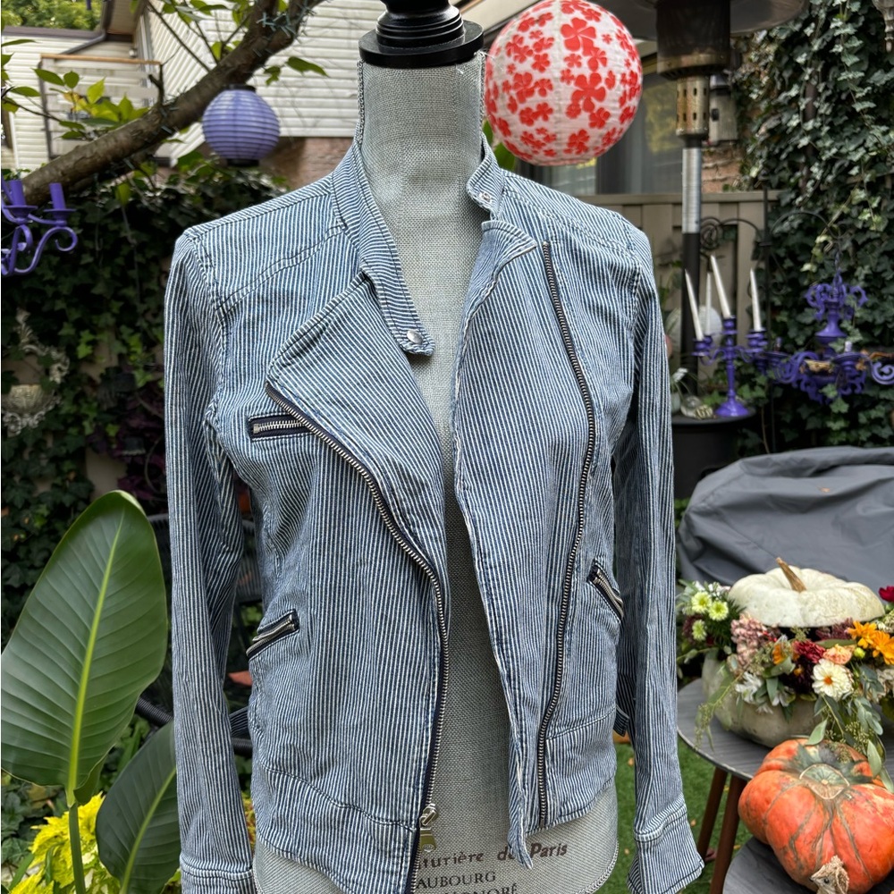 Banana Republic Gray Jean Jacket Asymmetrical Zipper